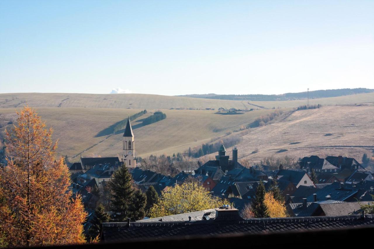 Gasthof Haus Am Berg - Direkt Am Skihang Oberwiesenthal